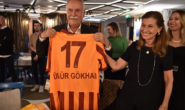 Ülgür Gökhan, Basın, Yayın ve halkla ilişkiler müdürlüğü çalışanlarıyla bir araya geldi
