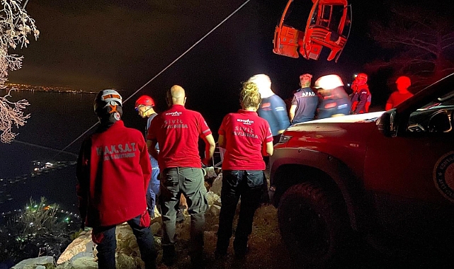Antalya’da teleferik kabini parçalandı