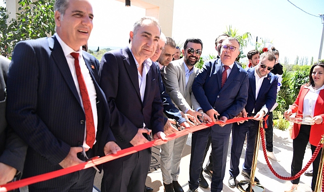 Arslan, Monalisa Hotels açılışında bulundu