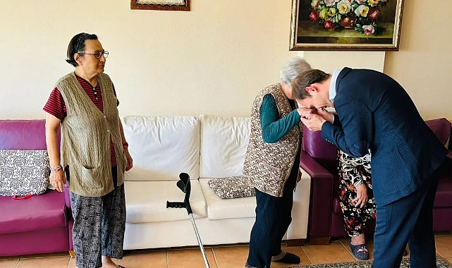 Ayvacık Kaymakamlığı, Bayram ziyaretlerini gerçekleştirdi