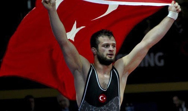 Bakan Aşkın Bak’tan Enes Başar ve Burhan Akbudak için tebrik mesajı yayımladı