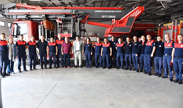 Başkan Erkek, nöbetçi personeller ile bayramlaştı