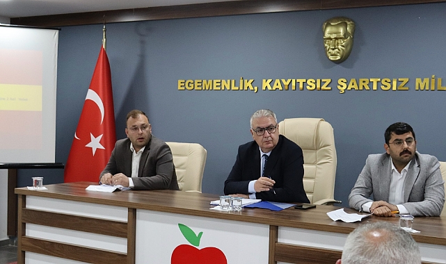 Bayramiç Belediyesi’nde seçim sonrası ilk meclis
