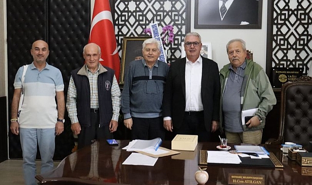 Bayramiç Belediyesi'nde tebrik ziyareti