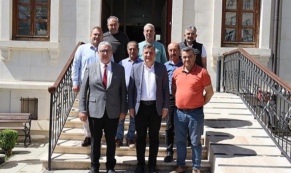 Bayramiç Belediyesi'nden Çanakkale Milletvekili Özgür Ceylan'a teşekkür