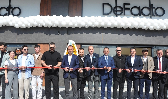 Biga Kaymakamı Dolu açılışta