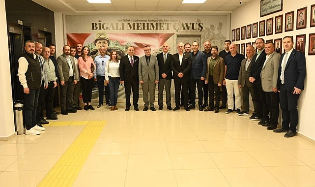 Biga Ticaret ve Sanayi Odası Heyeti, Belediye Başkanı Alper Şen'i ziyaret etti