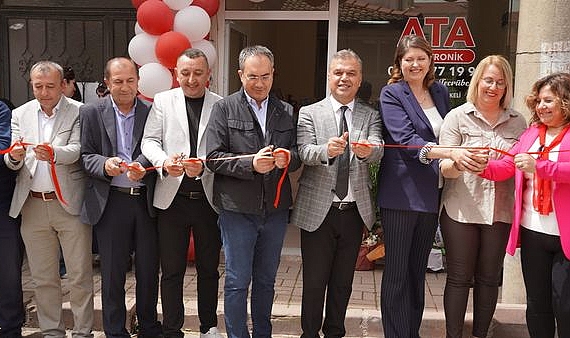Çanakkale'de Ata Elektronik açıldı