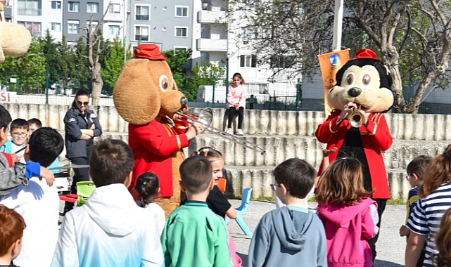 Çanakkale'de Tahta At Çocuk Şenliği başladı