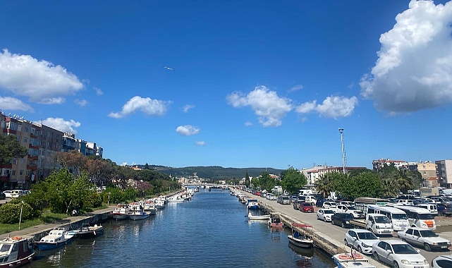 Çanakkale'de toz bulutlarının ardından güneş yüzünü gösterdi