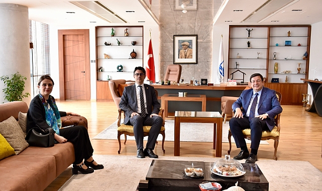 ÇOMÜ Rektörlüğü'nden Başkan Erkek'e ziyaret
