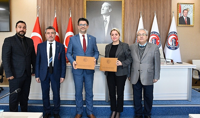ÇOMÜ ve Ziraat Bankası’ndan voleybol takımlarına destek!