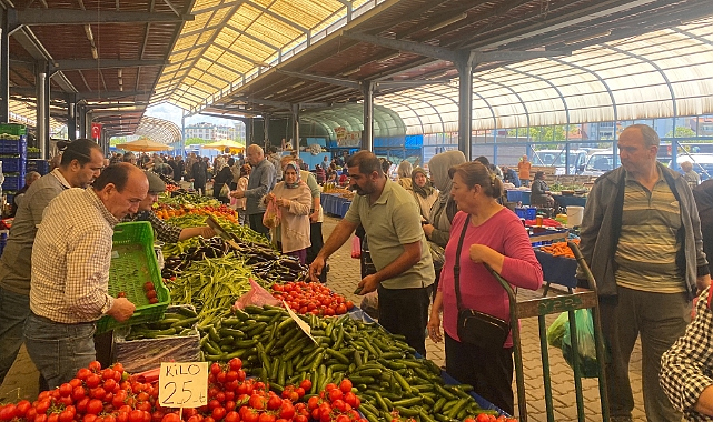 CUMPA’da bu hafta: Yaz meyveleri tezgahlarda