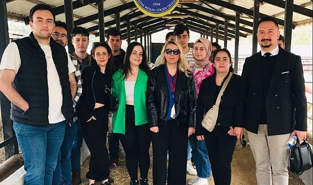 Ezine MYO'dan Hayvansal Üretim Araştırma Merkezi'ne ziyaret