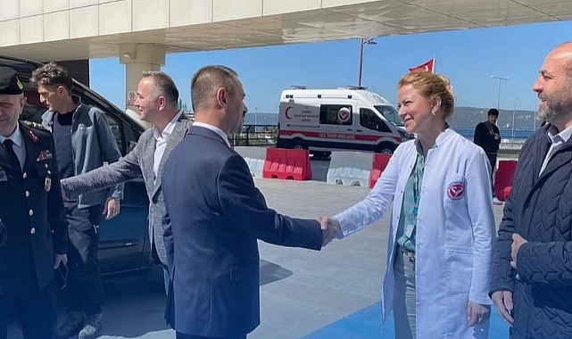 İl protokolünden hastaneye ziyaret