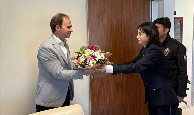 İlçe Emniyet Müdürü Mustafa Koç ve Personeli, Kaymakam Salih Sak'ı ziyaret etti