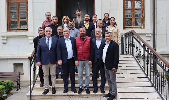 İsmet Güneşhan ve İl Başkanı Levent Gürbüz, Bayramiç Belediye Başkanı Hasan Cem Atılgan'ı ziyaret etti