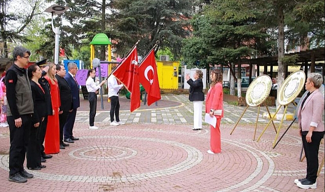 Kalkım'da Çelenk Sunma Töreni gerçekleşti