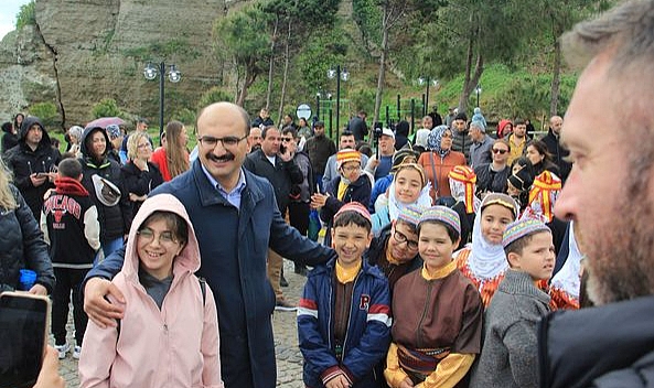Kaymakam Abacı, 23 Nisan kutlamalarına katıldı