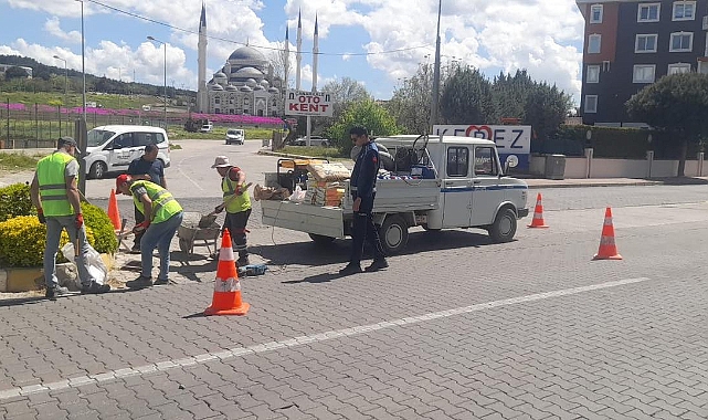 Kepez Atatürk Caddesi'nde onarım