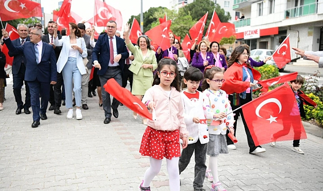 Kepez'de şenlik tadında bayram kutlaması