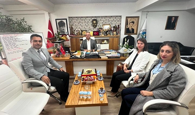 Müdür Çağatay'dan Ezine Belediyesi'ne ziyaret