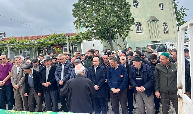 Nebioğlu, Eski Çam Köyü Muhtarı Ramazan Şahin'e başsağlığında bulundu