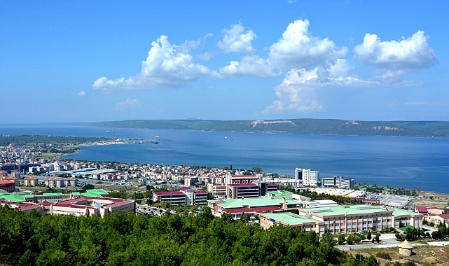 Onsekiz Mart Üniversitesi’nden mezun ünlüler