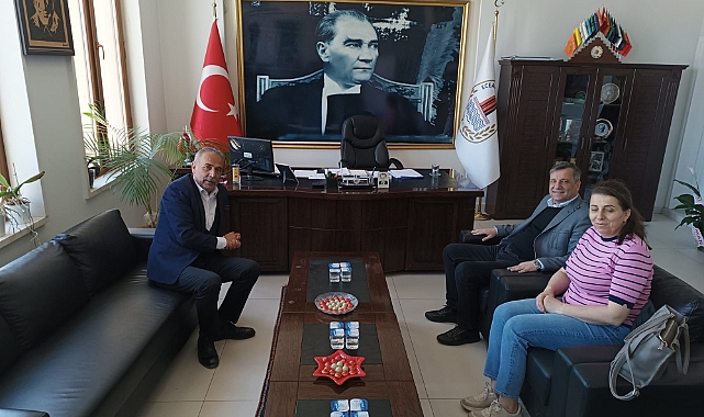 Özgür Ceylan’dan Saim Zileli’ye ziyaret