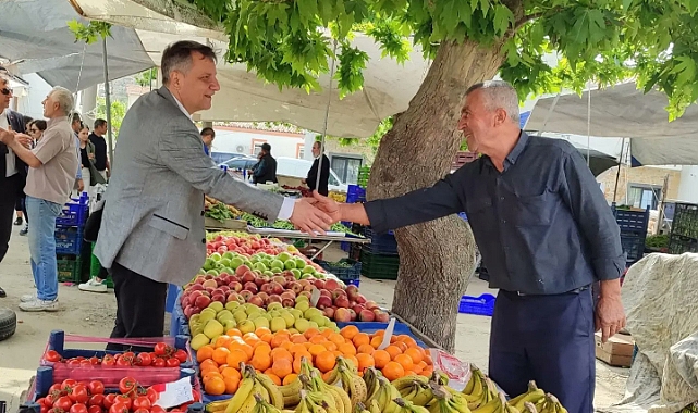 Özgür Ceylan ve İlçe Örgütü Belediye Başkanı Bülent Ecevit Atalay'ı ziyaret etti