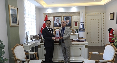 Tahir Öztürk, Vali Aktaş’ı ziyaret etti