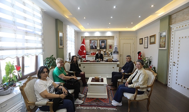 Vali Aktaş’a Eceabat Kadın Emeği Tarımsal Kalkınma Kooperatifi ziyareti