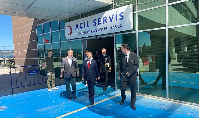 Vali Aktaş, Ramazan Bayramı'nda kentteki hastaneleri ziyaret etti