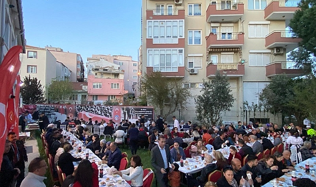 Vali Aktaş şehit aileleri ve gaziler onuruna verilen iftar programına katıldı