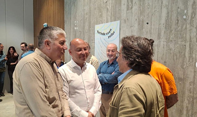 "Yerinde Esen Yeller" sergisi açıldı