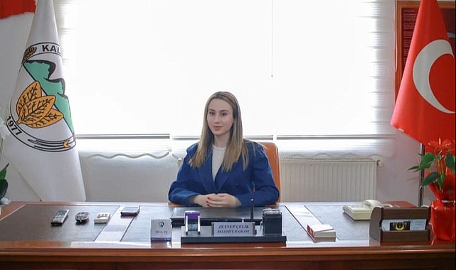Zeynep Çelik mazbatasını aldı