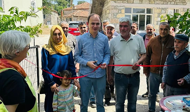Ayvacık'ta el sanatları sergisi açıldı