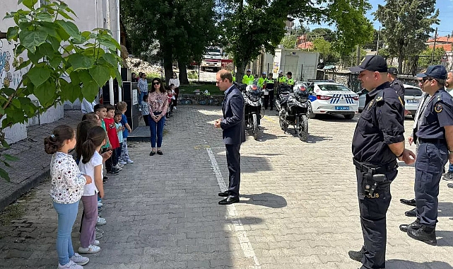 Ayvacık'ta karayolu trafik güvenliği haftası etkinlikleri