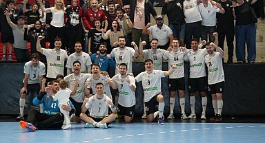 Bakan Aşkın Bak, Beşiktaş Safi Çimento'yu tebrik etti.