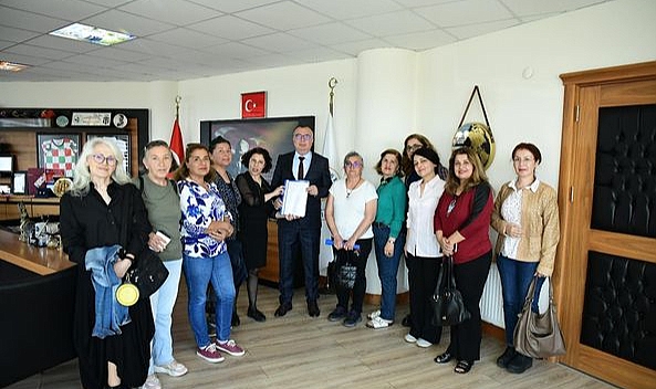 Başkan Arslan'a kadınlardan ziyaret