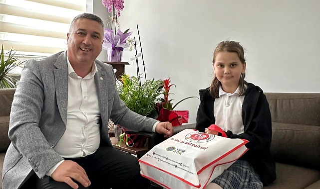 Başkan Mesut Bayram'dan Gamze Göçmez'e tebrik