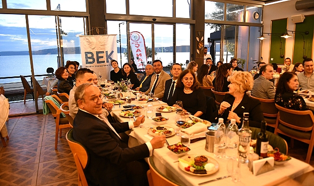 Çanakkale'de Eczacılık Balosu gerçekleşti