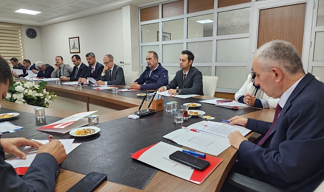 Çanakkale'de mevsimlik tarım işçileri il izleme kurulu toplantısı yapıldı