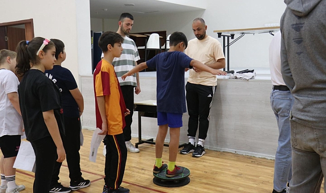 Çanakkale Gençlik Merkezi'nde spora yönlendirme programı tamamlandı