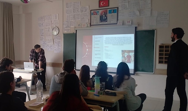 Çanakkale Koleji’nde, ‘’Uluslararası Balkan Üniversitesi’’ tanıtımı