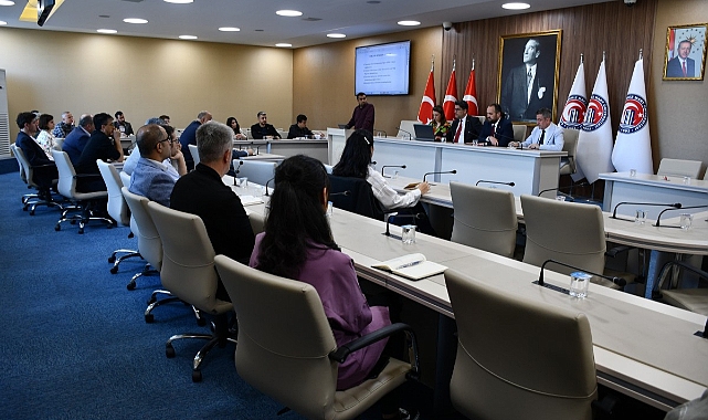 ÇOMÜ kalite güvencesi süreçlerinin yönetimi
