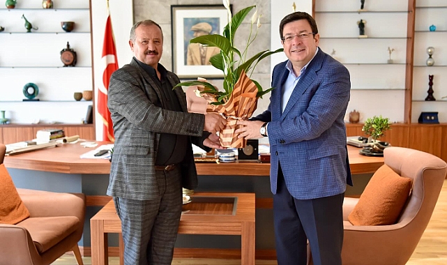 Erkek, Pir Sultan Abdal Derneği'ne ziyaret için teşekkür etti