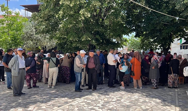 Ezineli Hacı adayları uğurlandı