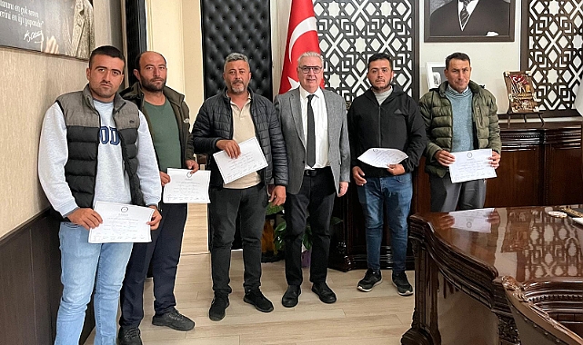 Gedik Muhtarı ve Azalarından Başkan Atılgan'a hayırlı olsun ziyareti