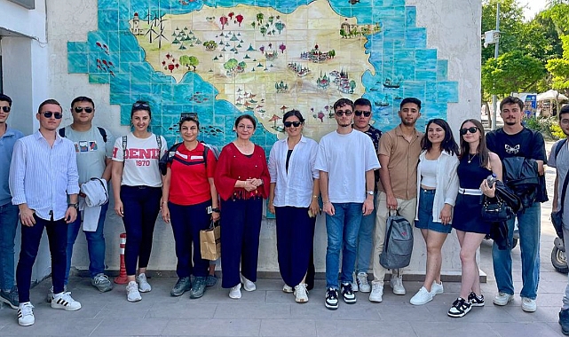‘’ Gelmişken bir farkındalık da yaratmamız gerekiyor’’